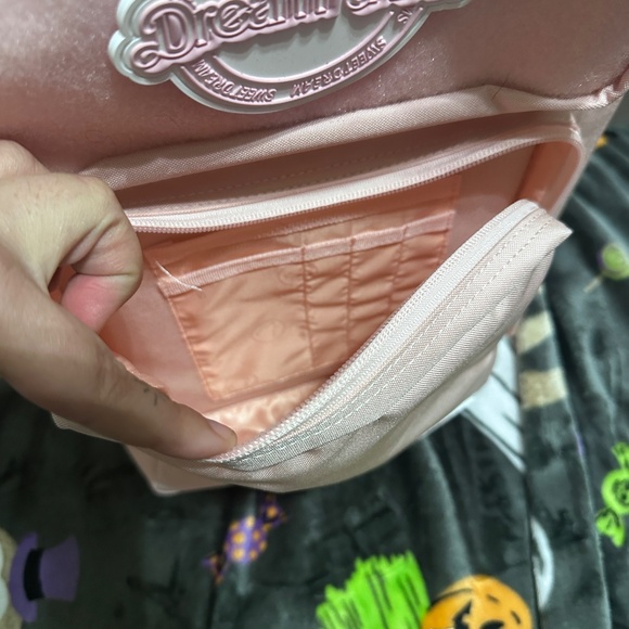 Wolfpak The Dream is Real 15l Backpack - Picture 3 of 6